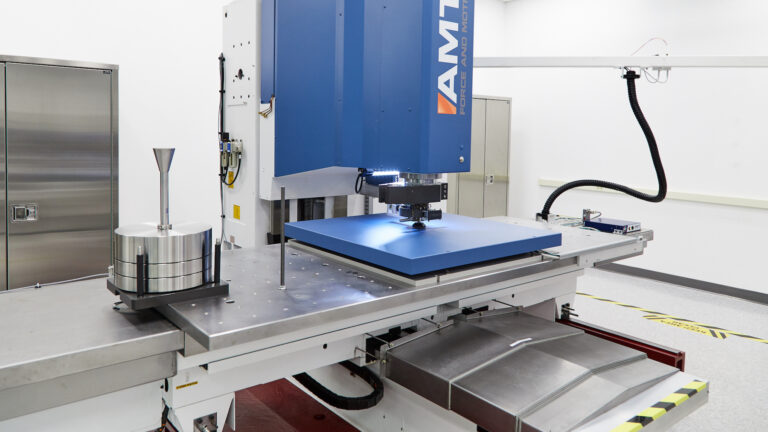 AMTI Large Optima Calibration - Force platforms -